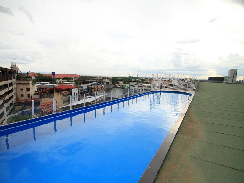 สกายแลนด์-คอนโดมิเนียม