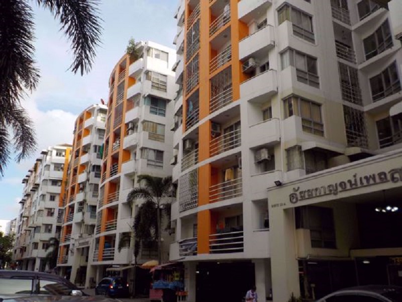 Assakarn-Place-Condominium-Ramkhamhaeng-1051