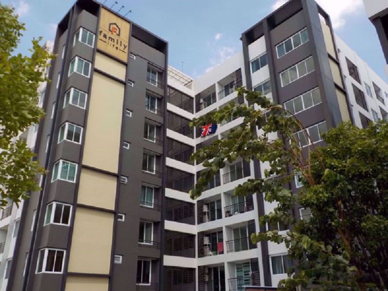 แฟมิลี่-ไลฟ์-คอนโด