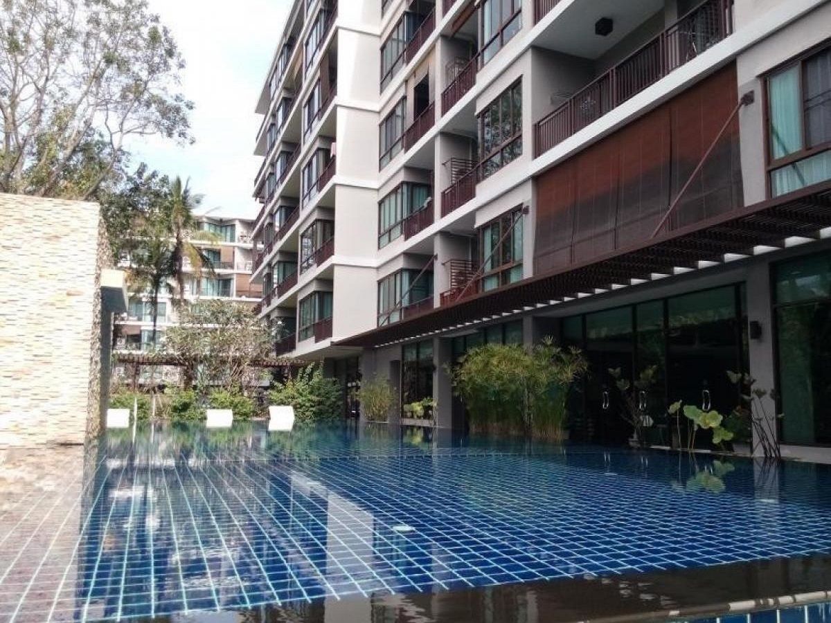 Mountain-Front-Condominium