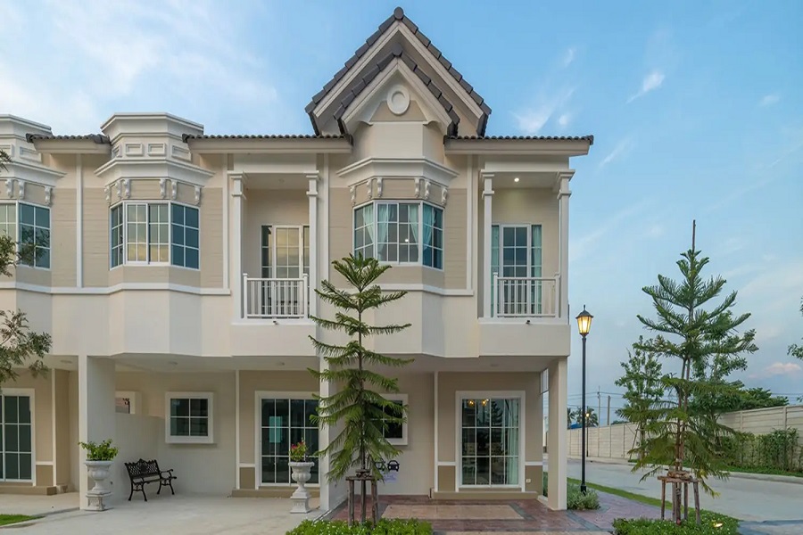 Baan-D-The-Hamilton-Kanjanaphisek-Bangyai