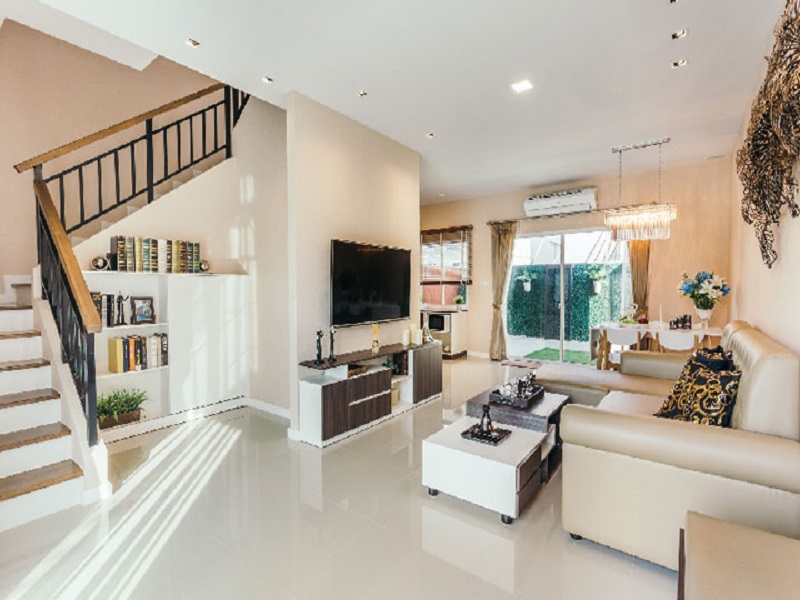 The-Nice-Ramintra-Prayasuren