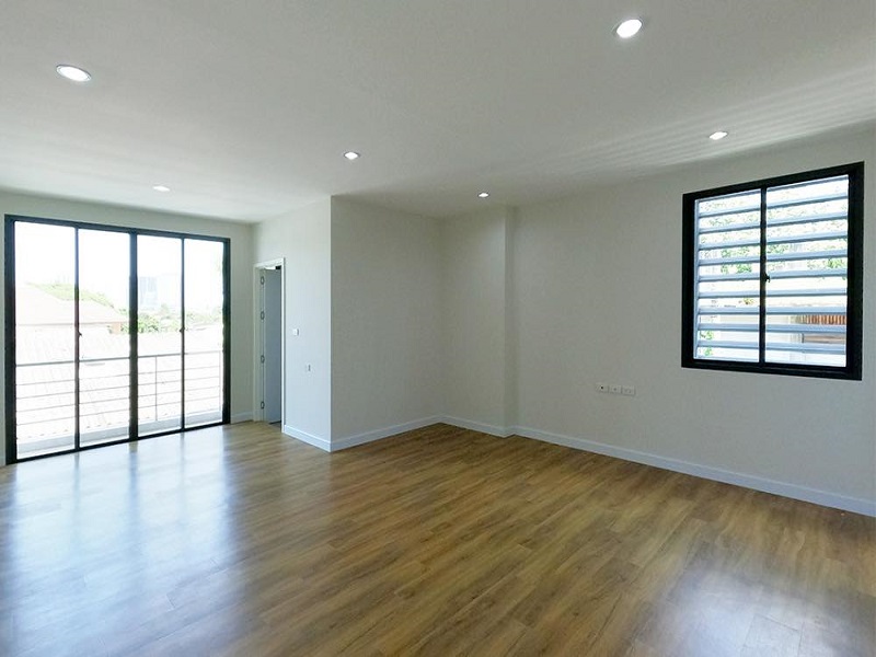 Boro-Bang-Aor-Station