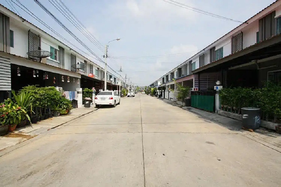 Pruksa-842-Phetkasem-63