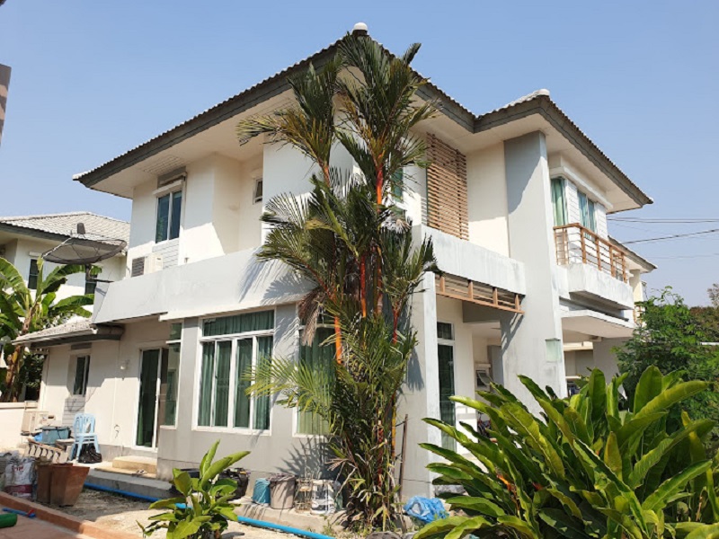 สราญสิริ-วงแหวน-ประชาอุทิศ