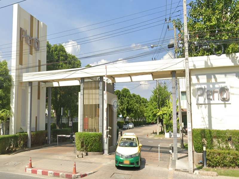 Pleno-Phaholyothin-Saimai