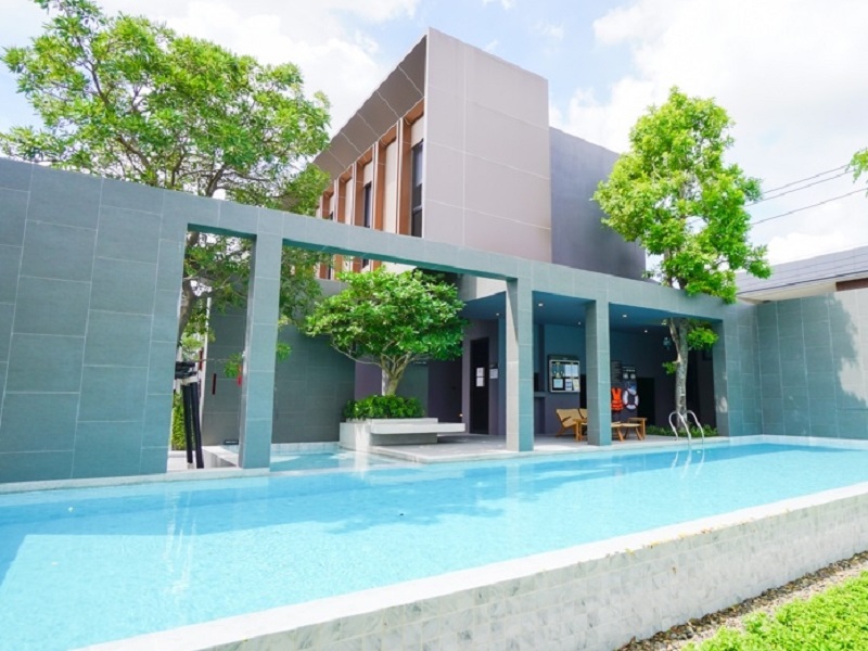 Baan-Klang-Mueng-The-Edition-Sukhumvit-Onnut